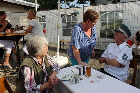 Feier des Königspaares SM Ralf I. & Königin Christine Schwarz beim 73. Schützenfest der Schützenbruderschaft "St. Johann-Baptist" 1992 e.V. Köln-Roggendorf/Thenhoven am 1. August 2015