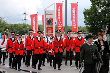 Festumzug mit Vorbeimarsch des 100. Schützen- und Heimatfestes der St. Hubertus-Schützenbruderschaft Dormagen-Horrem e.V. 1920 am 29. Mai 2022