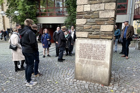 Zugabend zum achten Jahrestag unserer Gründung mit der Führung „Prinz, Kamelle un' Alaaf - der Kölsche Fastelovend“ sowie Essen im FRÜH am Dom samt Ermittlung der neuen Majestät unseres Spielmannszuges am 2. Oktober 2022