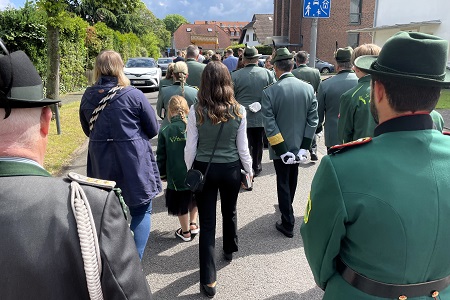 Fronleichnamsfest der katholischen Kirchengemeinde St. Pankratius Am Worringer Bruch am 30. Mai 2024