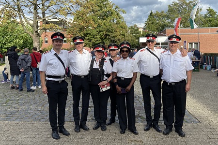 Abholung des Zacheies' beim Escher Dorffest (Escher Kirmes - Kirchweih) der Dorfgemeinschaft »Greesberger« Esch 1953 e.V. in Köln-Esch am 13. September 2025